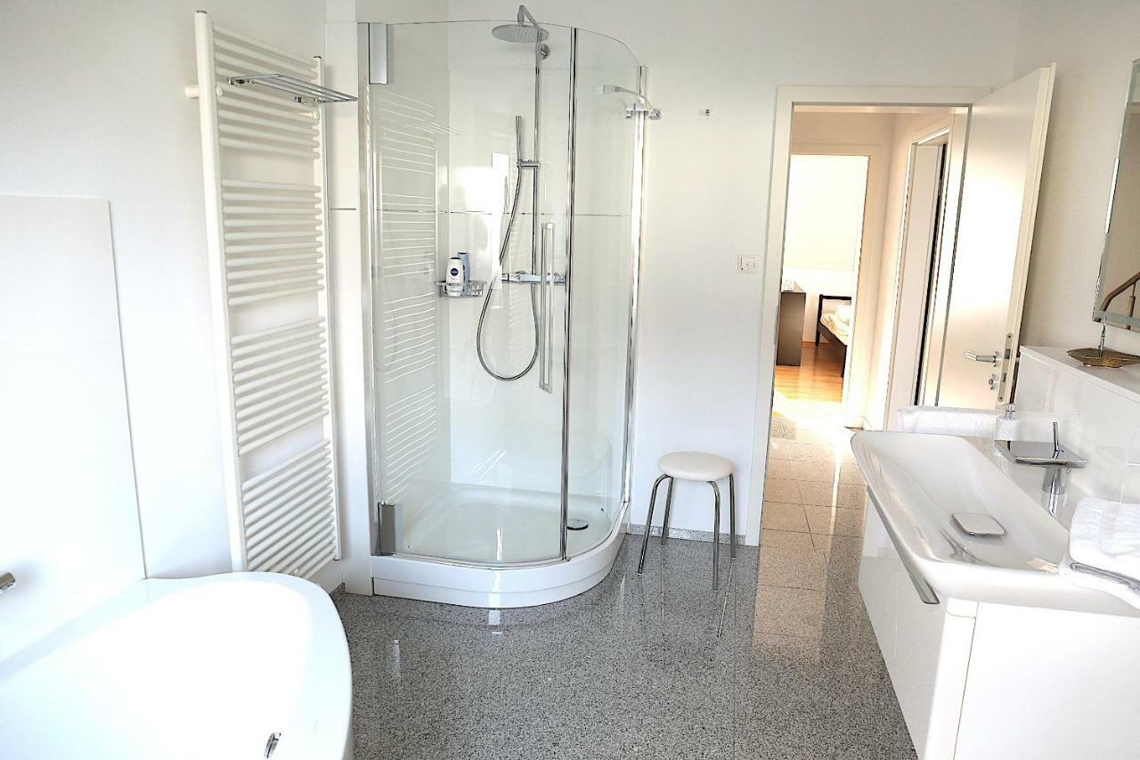 Modernes Stadthaus 100Qm Parkplatz Bad&Dusche Kueche 하노버 외부 사진